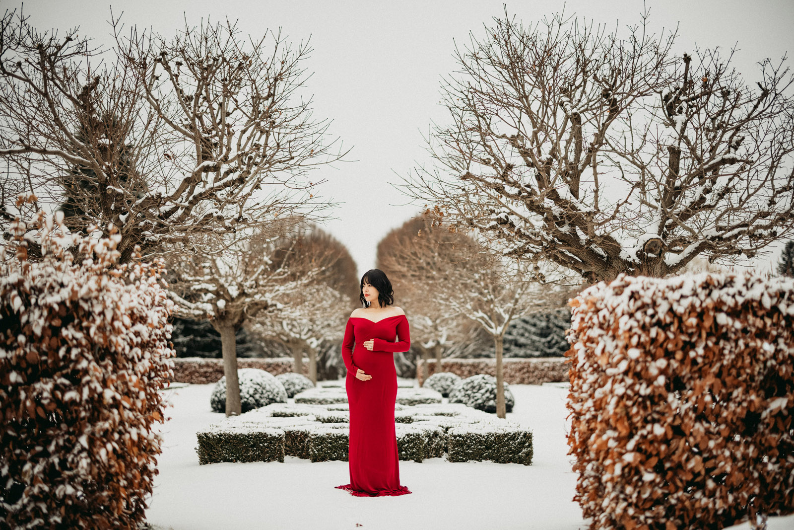 red dress winter maternity hair makeup south coast beauty photo by afterglow images